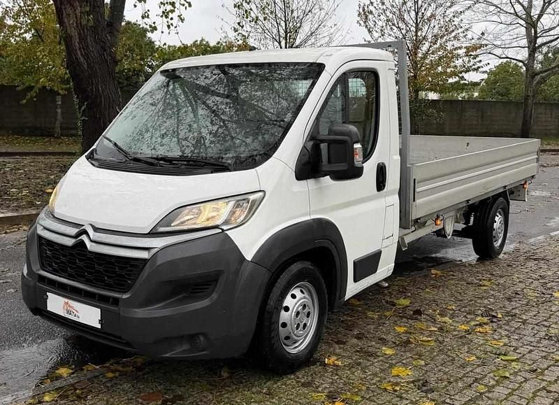 Branco Usado 2016 Citroën Jumper Monovolume | € 16.999 (Bom preço) - Imagem 1/4