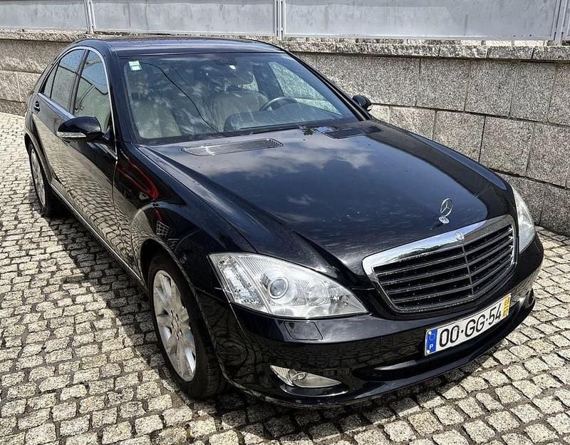 Usado Mercedes S320 235 HP (172 kW) 2008 Sedan