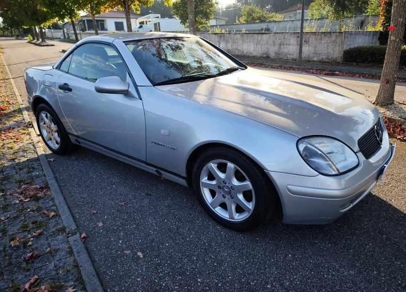 Usado Mercedes SLK200 192 HP (141 kW) 1998 Cinzento Cabrios