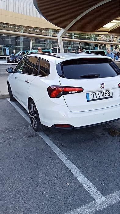 Usado 2018 Fiat Tipo Sedan | € 6.000 (Preço justo) - Imagem 1/2
