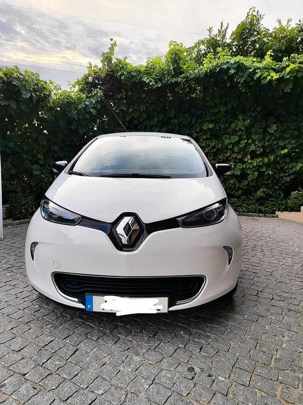 Usado Renault Zoe 80 kW (110 HP) 2018 Branco Citadino