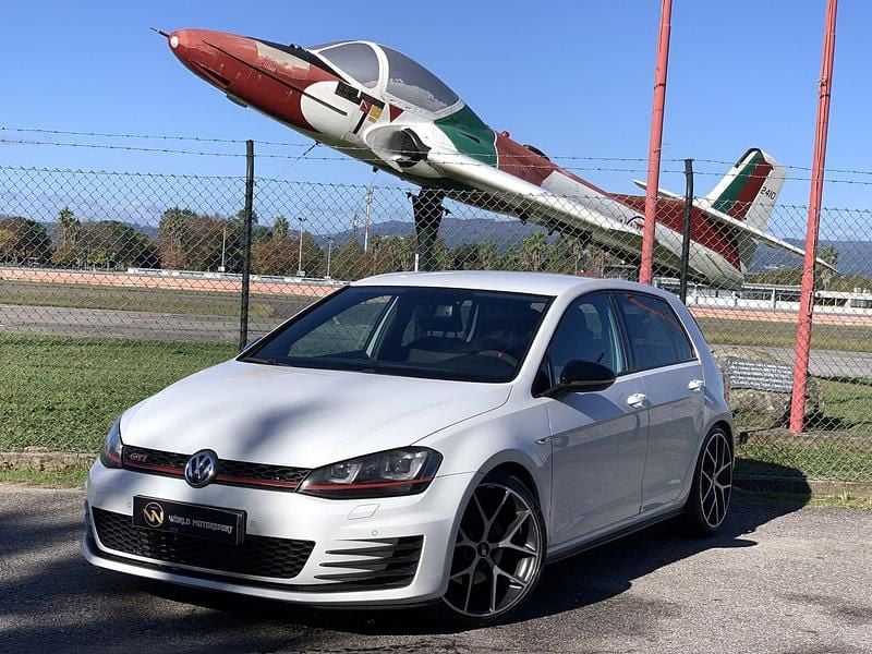 Branco Usado 2013 VW Golf VII GTI | € 19.990 (Preço justo) - Imagem 1/4