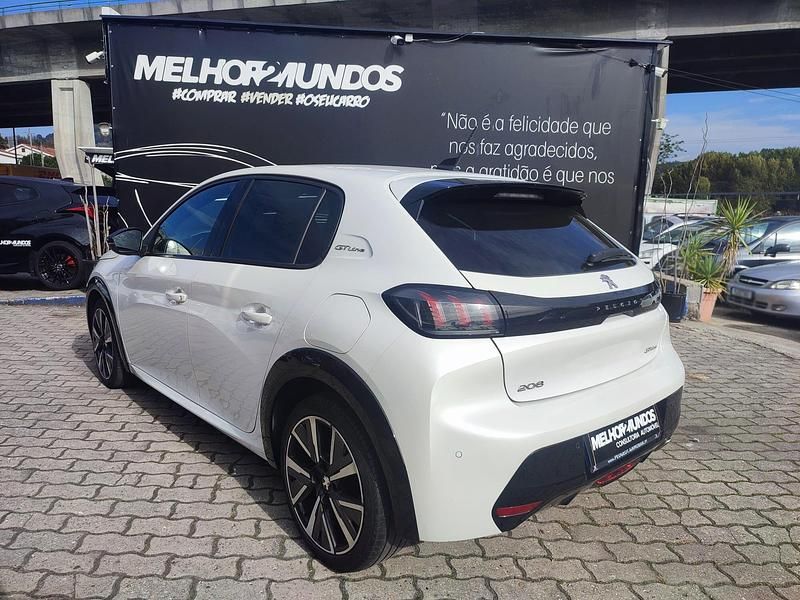 Usado Peugeot 208 GT-line 102 HP (75 kW) 2020 Branco Citadino