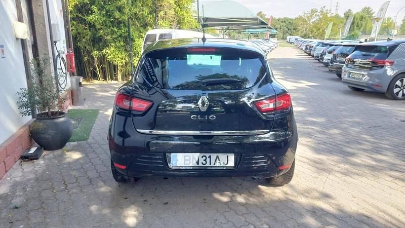 Usado Renault Clio IV LIMITED 90 HP (66 kW) 2019 Preto