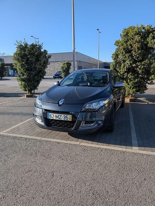 Usado 2012 Renault Mégane III Sedan | € 7.000 (Bom preço) - Imagem 1/4