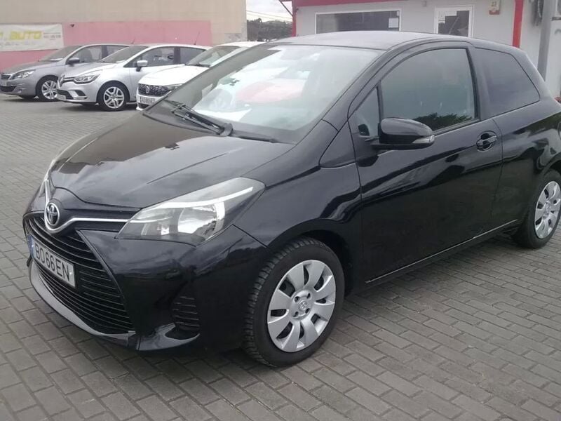 Preto Usado 2015 Toyota Yaris Active Citadino | € 6.999 (Super Preço) - Imagem 1/4