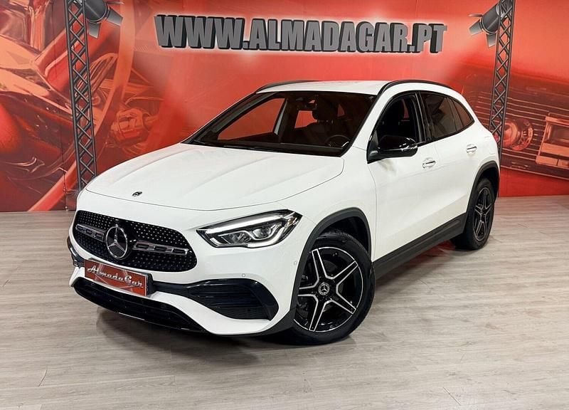 Branco Usado 2022 Mercedes GLA250 AMG line SUV | € 37.400 (Bom preço) - Imagem 1/4