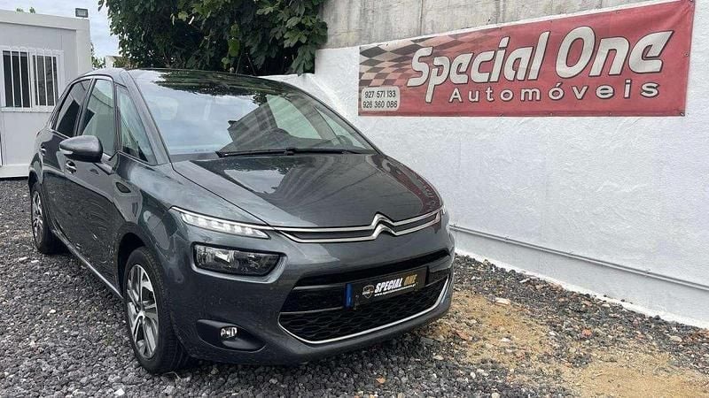 Cinzento Usado 2016 Citroën C4 Picasso Monovolume | € 12.900 (Preço justo) - Imagem 1/4