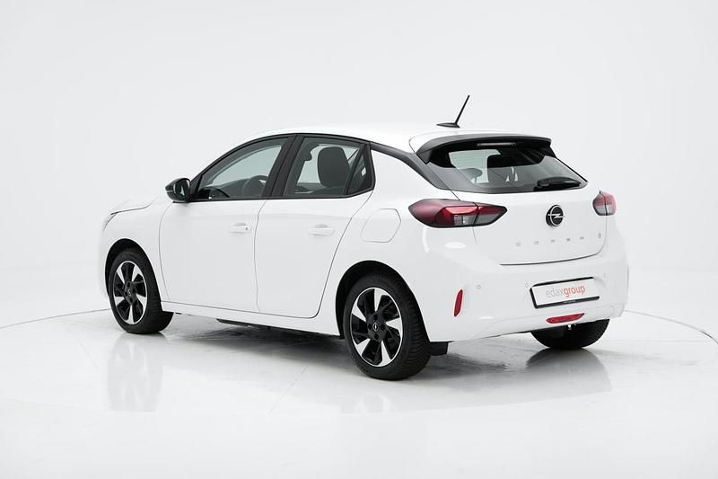 Usado Opel Corsa-e 100 kW (136 HP) 2023 Branco Citadino