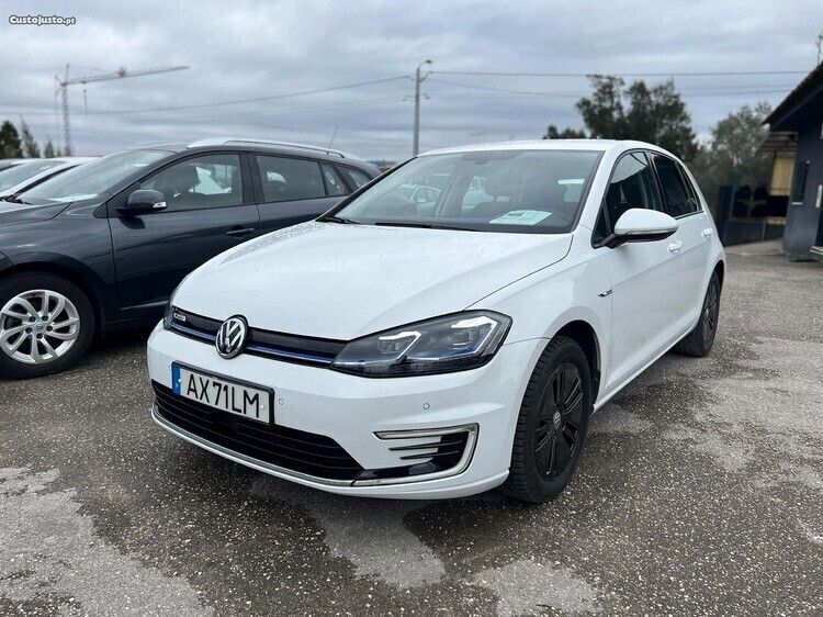 Branco Usado 2019 VW e-Golf Citadino | € 26.500 - Imagem 1/1