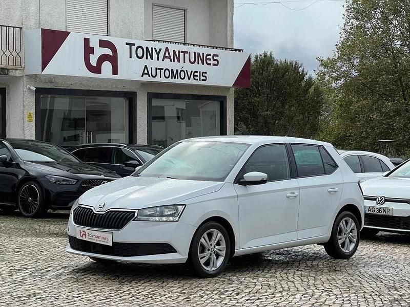 Branco Usado 2021 Skoda Fabia | € 11.900 (Preço justo) - Imagem 1/4