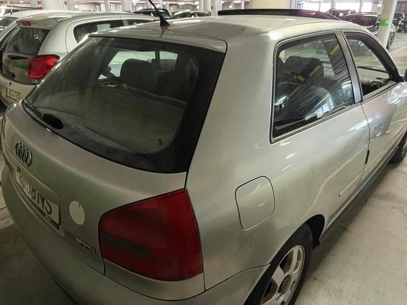 Cinzento Usado 1999 Audi A3 Citadino | € 2.250 (Super Preço) - Imagem 1/4