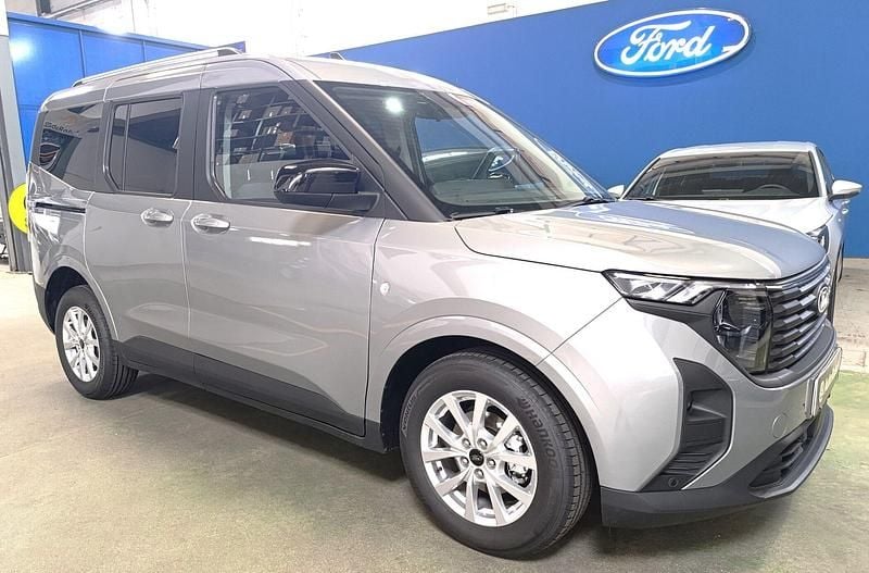 Usado Ford Courier Titanium 125 HP (91 kW) 2025 Cinza Monovolume