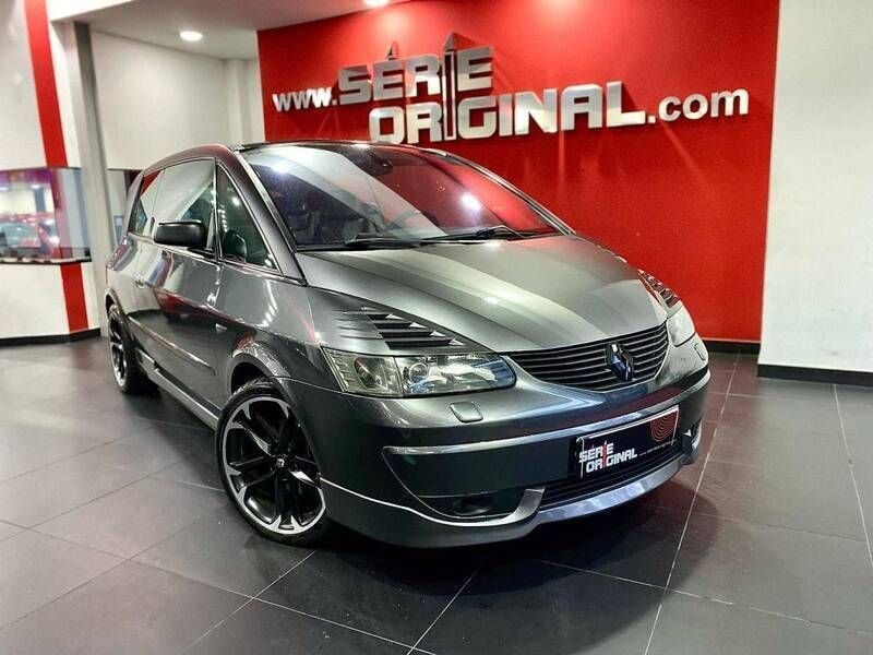 Cinzento Usado 2001 Renault Avantime Coupé | € 12.850 - Imagem 1/4