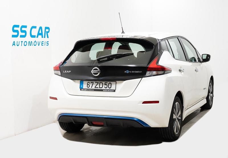 Usado Nissan Leaf Acenta 110 kW (150 HP) 2019 Branco Citadino