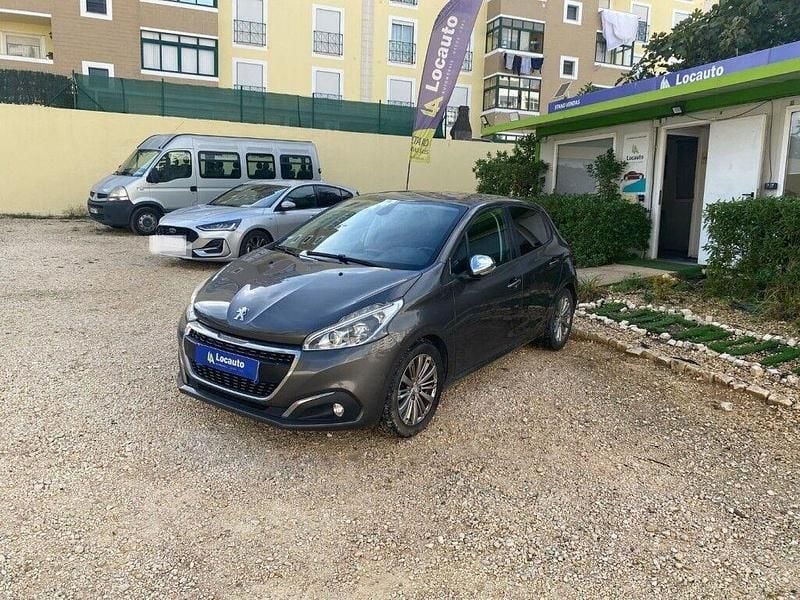 Cinza Usado 2019 Peugeot 208 Signature Sky Citadino | € 11.900 (Preço justo) - Imagem 1/4
