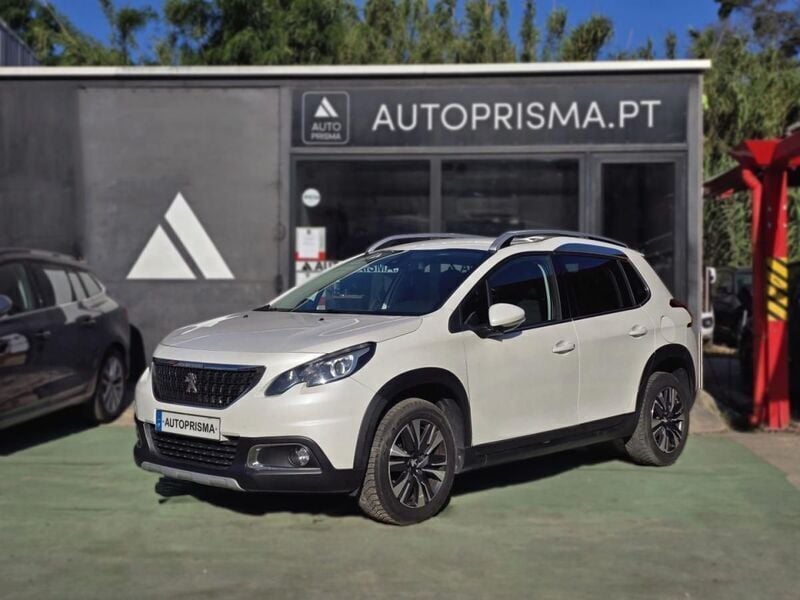 Branco Usado 2017 Peugeot 2008 Allure SUV | € 13.900 (Preço justo) - Imagem 1/4