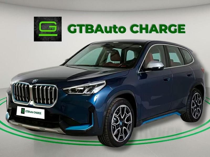 Azul Usado 2023 BMW iX SUV | € 42.499 (Preço justo) - Imagem 1/4