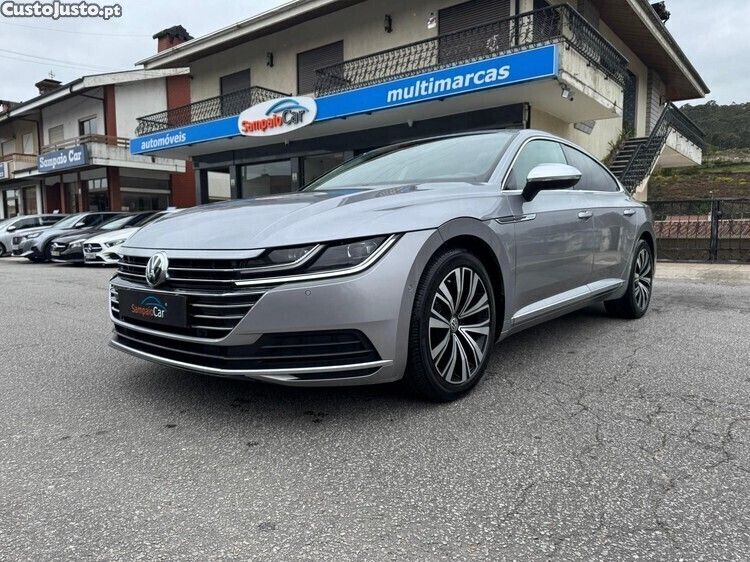 Cinza Usado 2018 VW Arteon Elegance Citadino | € 22.990 (Bom preço) - Imagem 1/1