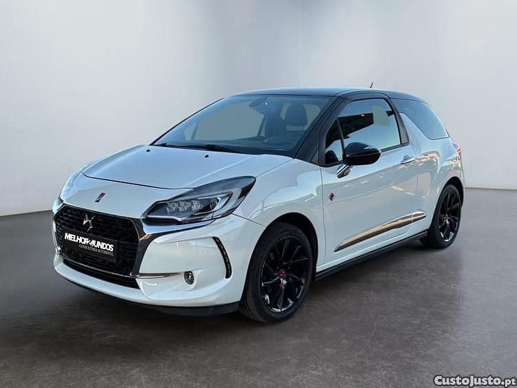 Branco Usado 2018 DS Automobiles DS3 Performance | € 10.990 (Super Preço) - Imagem 1/1