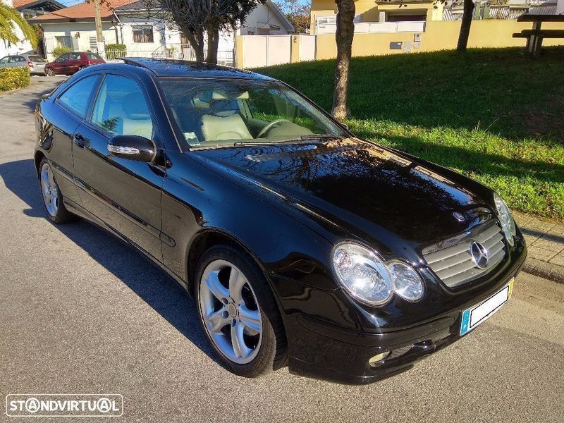 Sold Mercedes C220 Sport coupe Carros