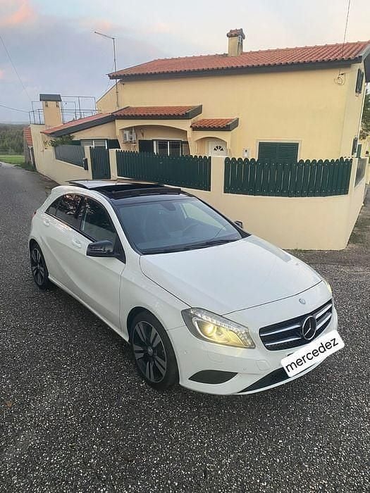 Usado 2015 Mercedes A200 Night | € 13.350 (Bom preço) - Imagem 1/4