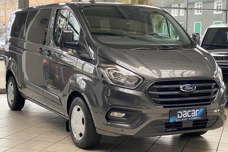 Cinzento Usado 2022 Ford Transit Custom Trend | € 32.999 - Imagem 1/4