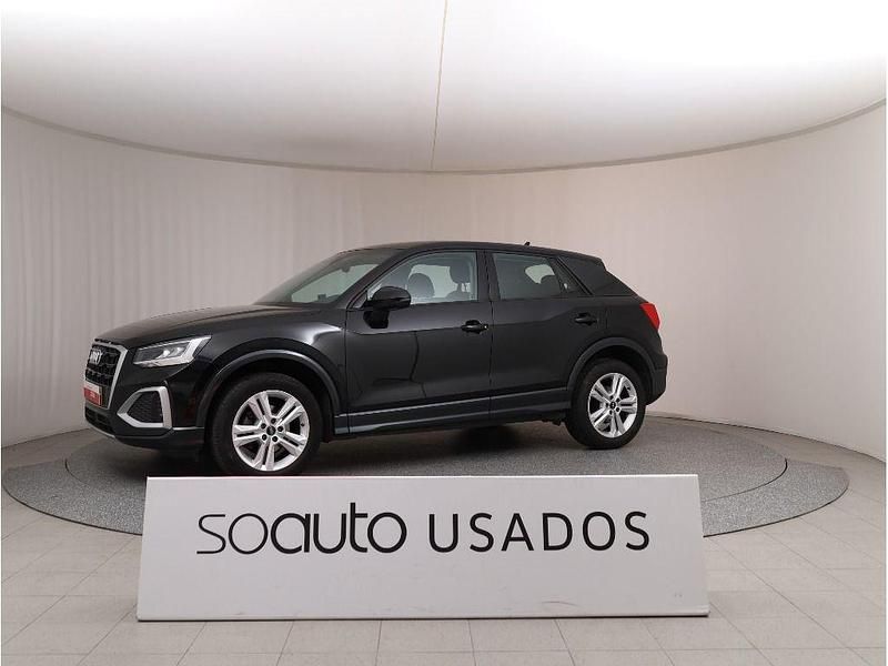Usado Audi Q2 Advanced 110 HP (80 kW) 2024 Preto metalizado SUV