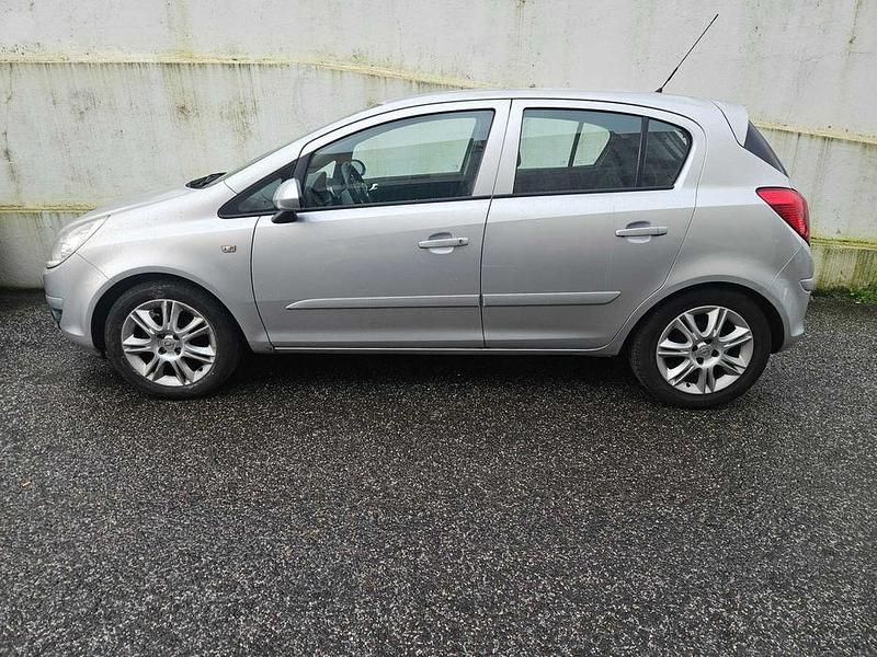 Usado Opel Corsa Cosmo 2007 Sedan