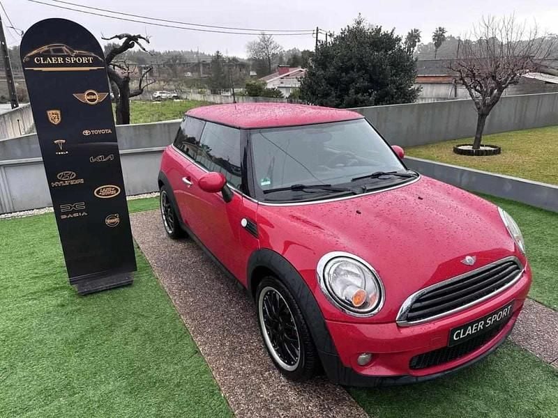 Usado Mini ONE 75 HP (55 kW) 2009 Vermelho Citadino