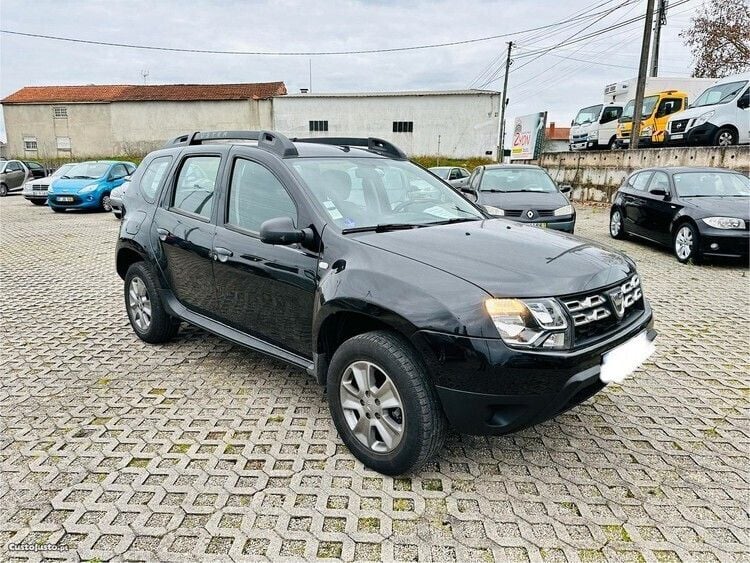 Preto Usado 2017 Dacia Duster SUV | € 12.000 (Bom preço) - Imagem 1/1