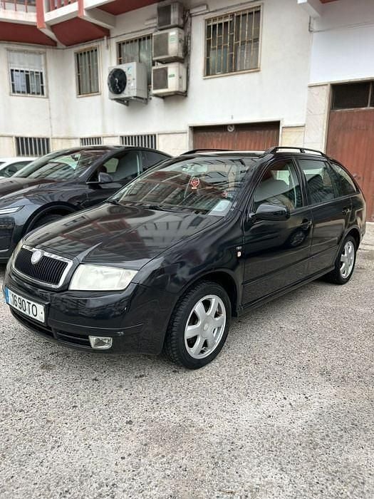 Usado 2002 Skoda Fabia Citadino | € 1.350 (Preço justo) - Imagem 1/4