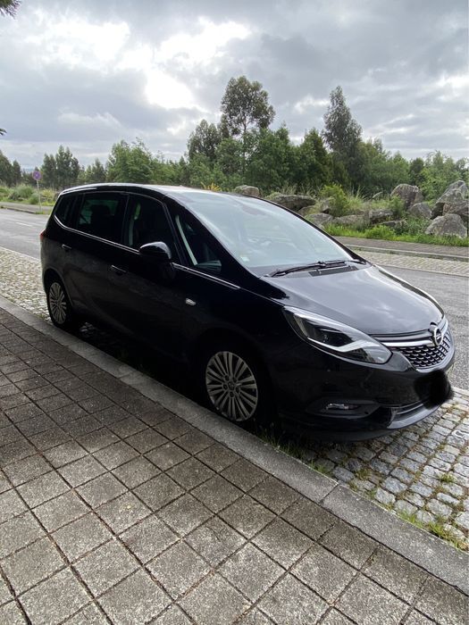 Usado 2017 Opel Zafira Monovolume | € 13.000 (Super Preço) - Imagem 1/4
