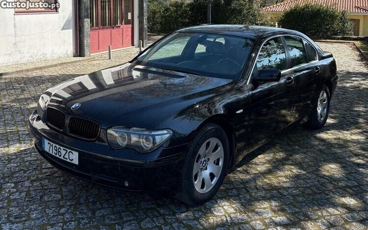 Preto Usado 2004 BMW 730 Sedan | € 8.490 - Imagem 1/1
