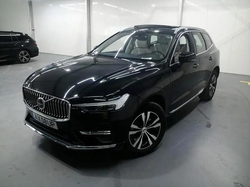 Preto Usado 2023 Volvo XC60 Core SUV | € 44.990 (Super Preço) - Imagem 1/4