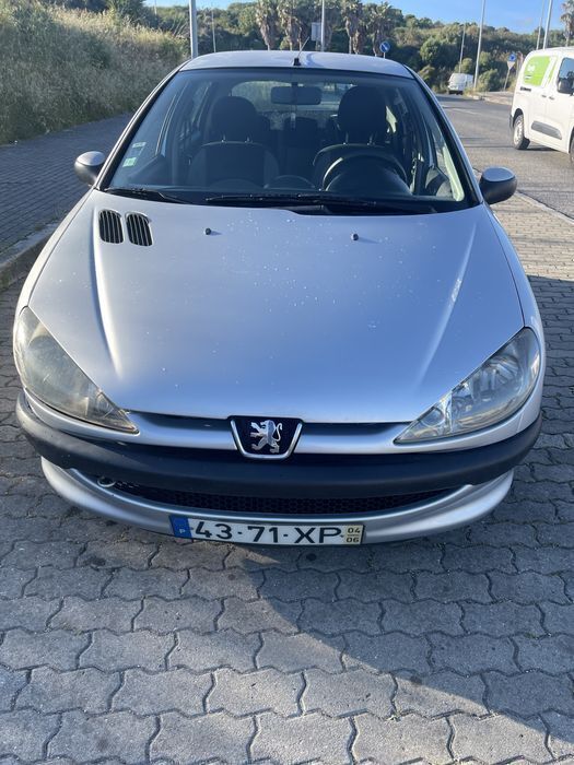 Usado 2004 Peugeot 206 Sedan | € 3.000 - Imagem 1/4