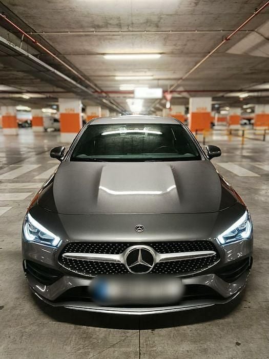 Usado 2021 Mercedes CLA180 AMG Sedan | € 29.900 (Super Preço) - Imagem 1/4