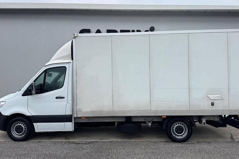 Usado Mercedes Sprinter 150 HP (110 kW) 2023 Branco Van