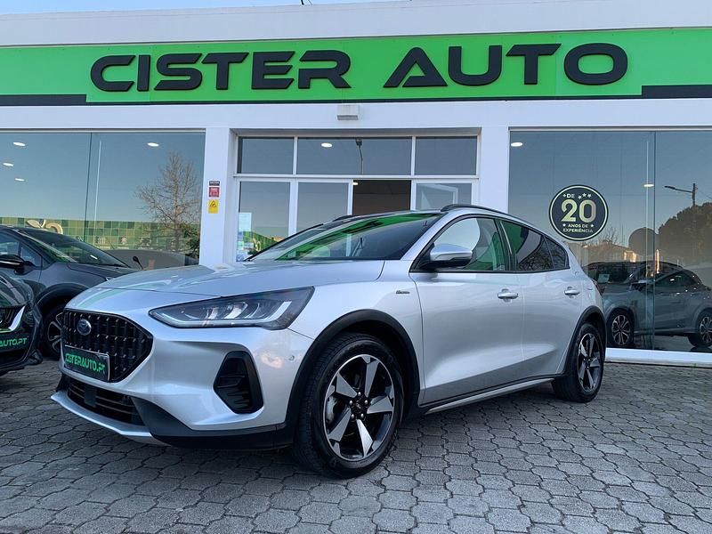 Cinzento Usado 2022 Ford Focus Active X | € 20.990 (Preço elevado) - Imagem 1/4