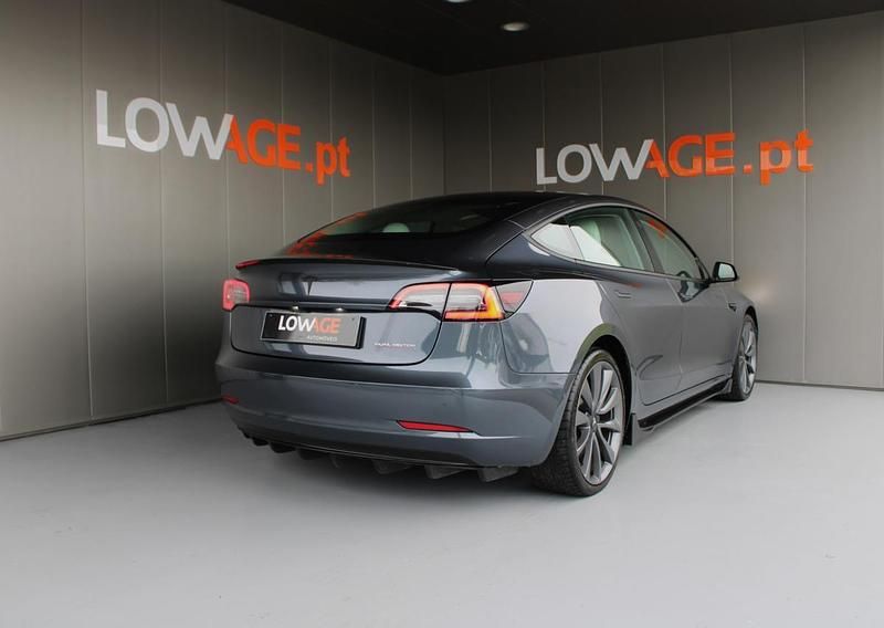 Usado Tesla Model 3 377 kW (513 HP) 2020 Cinzento Sedan