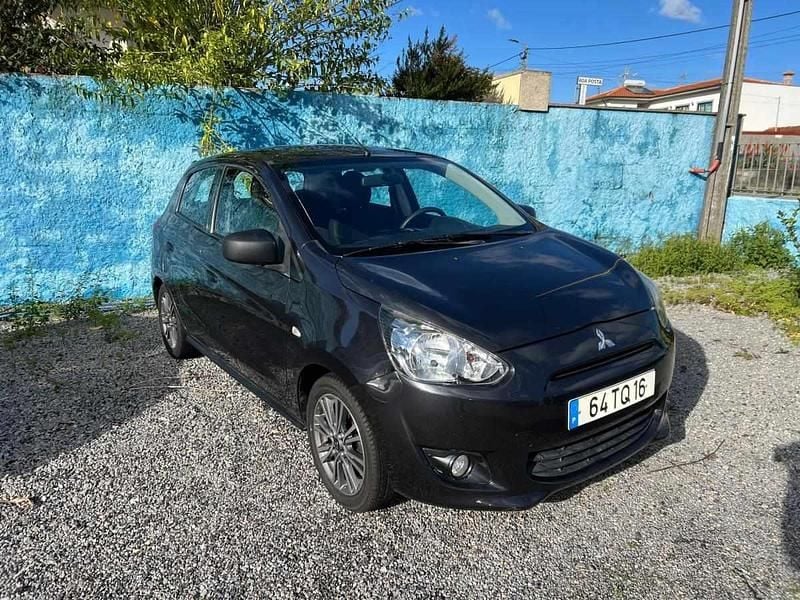 Usado Mitsubishi Space Star 71 HP (52 kW) 2013 Cinzento Citadino