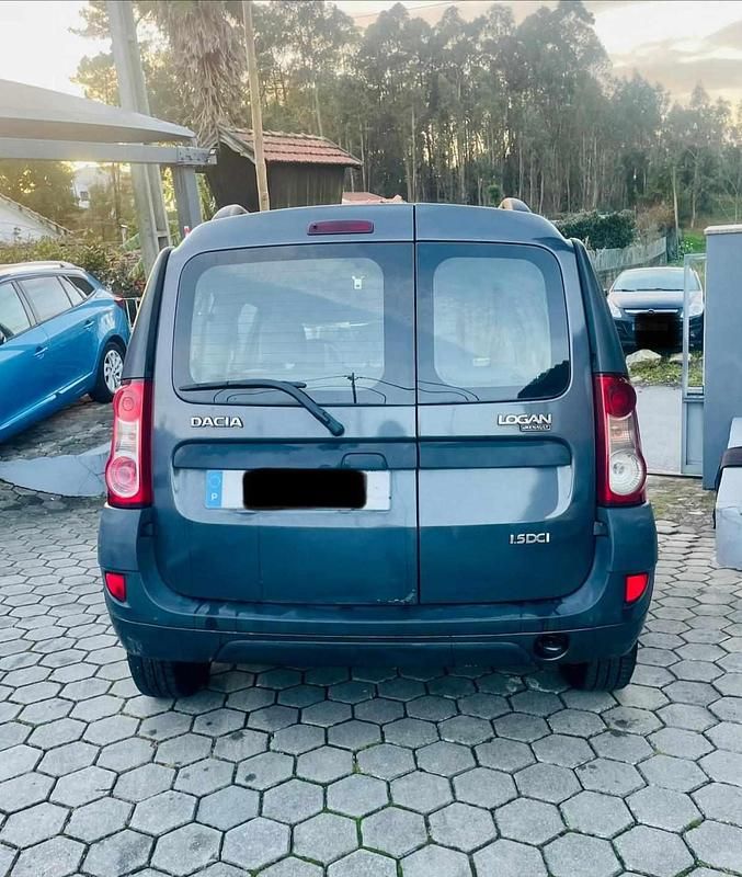 Usado Dacia Logan MCV 85 HP (62 kW) 2009 Antracite