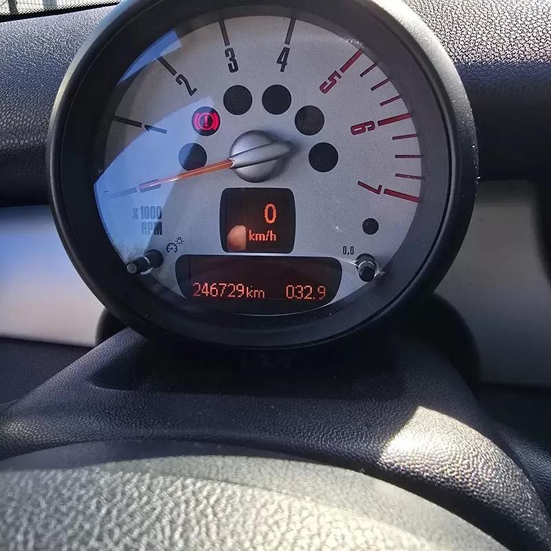 Usado Mini One D 90 HP (66 kW) 2011 Bege Citadino