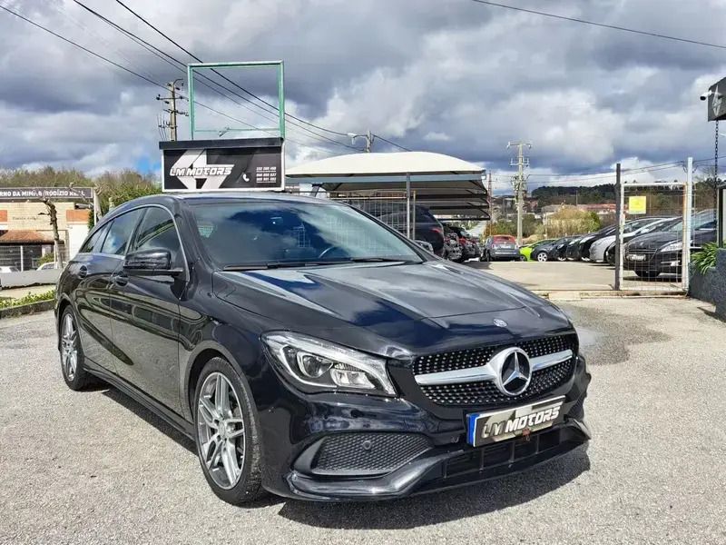 Preto Usado 2016 Mercedes CLA220 Shooting Brake AMG line Carrinha | € 24.950 (Preço justo) - Imagem 1/4