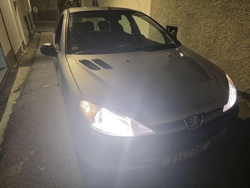 Usado Peugeot 206 2001