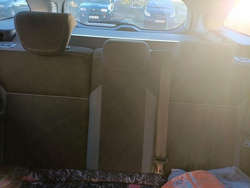 Usado 2011 Ford Focus Sedan | € 4.150 (Bom preço) - Imagem 1/4