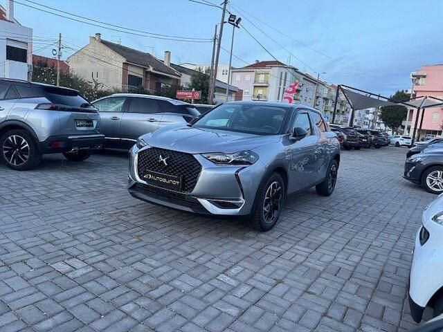 Cinza Usado 2022 DS Automobiles DS3 | € 18.900 (Preço justo) - Imagem 1/4