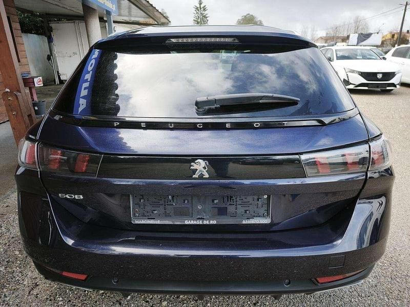 Usado Peugeot 508 SW 130 HP (95 kW) 2019 Azul Carrinha