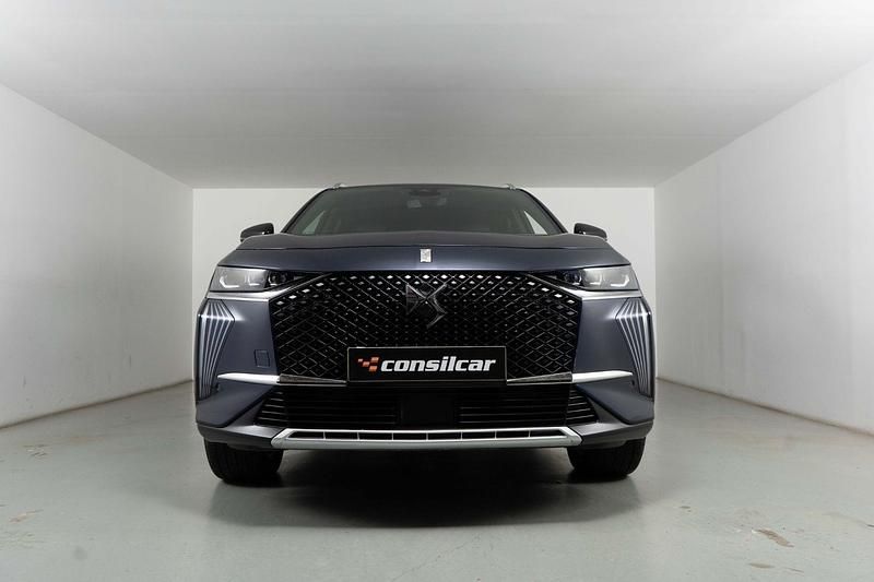 Usado DS Automobiles DS7 Crossback Rivoli 300 HP (220 kW) 2024 Cinza SUV