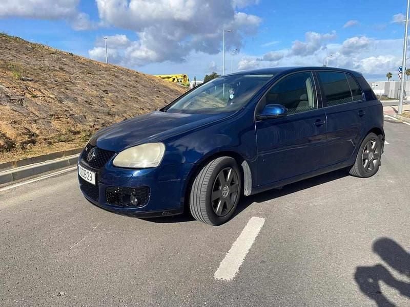 Azul Usado 2007 VW Golf V Citadino | € 4.550 (Caro) - Imagem 1/4